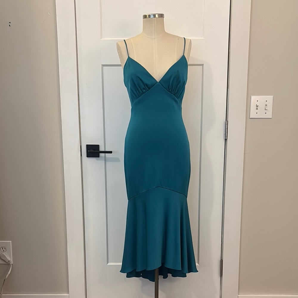 THEAI Elegant Teal Spaghetti Strap Crepe Dress